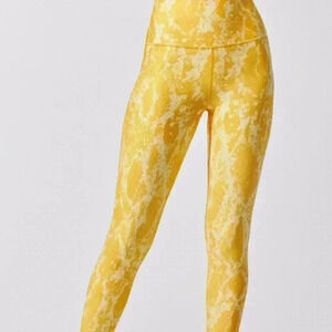 Carbon 38  printed high rise 7/8 leggings